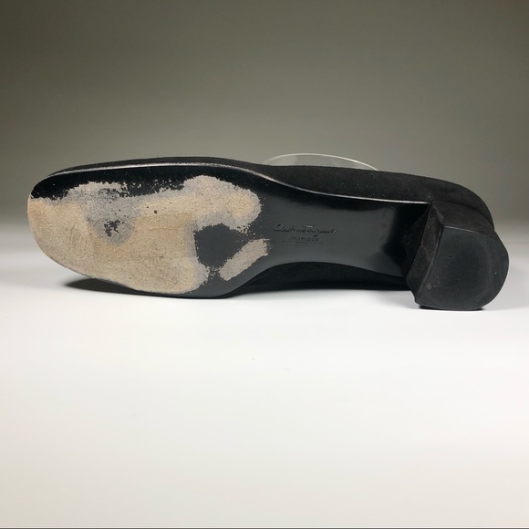 Salvatore Ferragamo Womens Small Heel Pump Suede - Picture 5 of 8